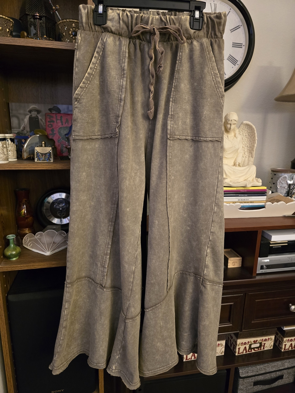 Zenana Mineral Wash Wide Leg Pants Taupe Gray Drawstring Cargo Bohemian Small - Picture 2 of 6